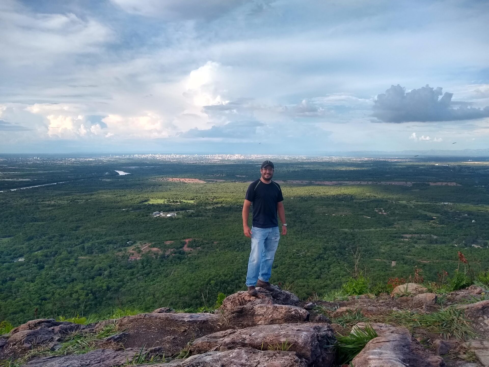Subindo o Morro de Santo Antônio ⋆ Elias & Tamara